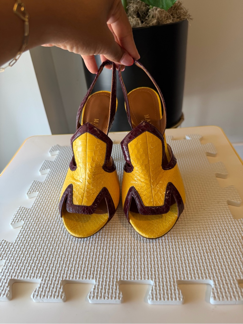 Malone Souliers Yellow and Brown Textured Slingback Sandals